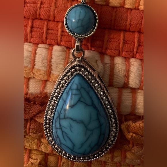 Faux Turquoise Pendant Earring & Ring Set - Picture 7 of 11